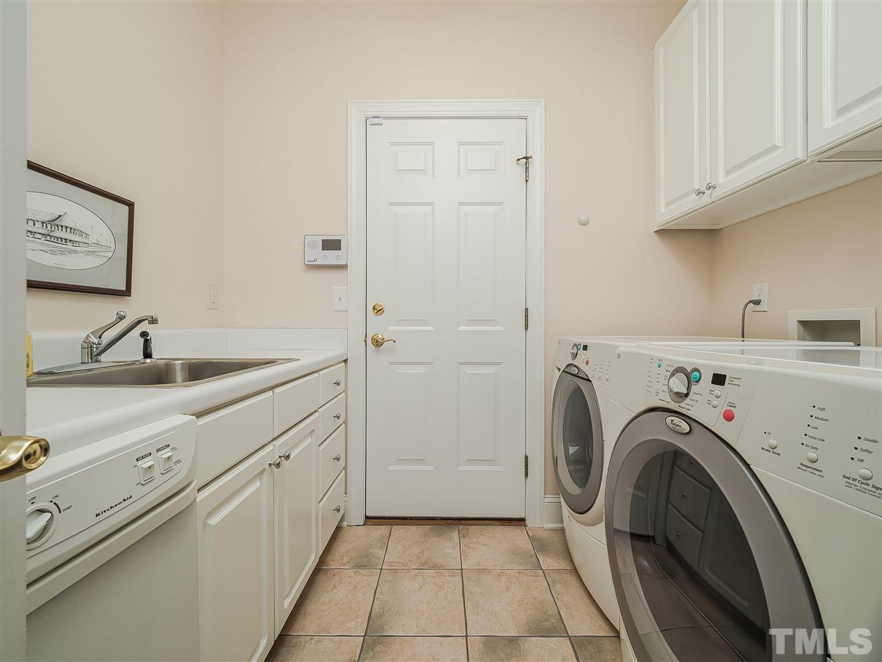 4917 Theys Road Raleigh, NC 27606 - Photo 15 of 30 Gallery Image 15