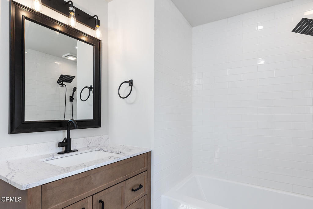 88 South Berkeley Avenue Pasadena, CA 91107 - Photo 13 of 15 88 S Berkeley Ave 013-mls