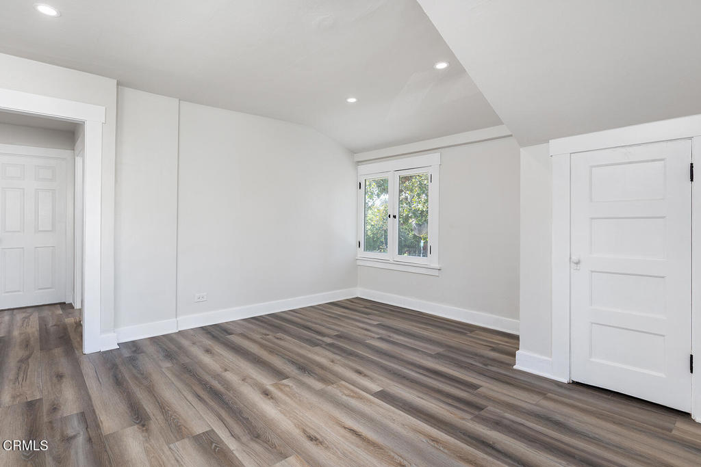 88 South Berkeley Avenue Pasadena, CA 91107 - Photo 6 of 15 88 S Berkeley Ave 006-mls