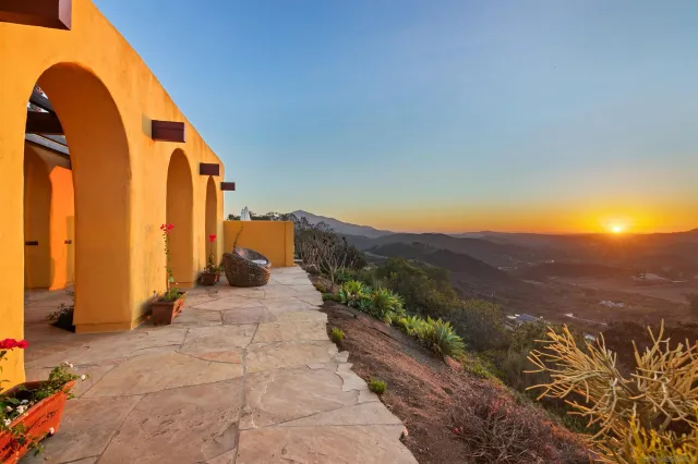 $2,000,000 | 3696 Alta Loma Drive, Jamul, CA 91935