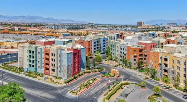 $2,550 | 32 East Serene Avenue, Unit 207, Las Vegas, NV 89123