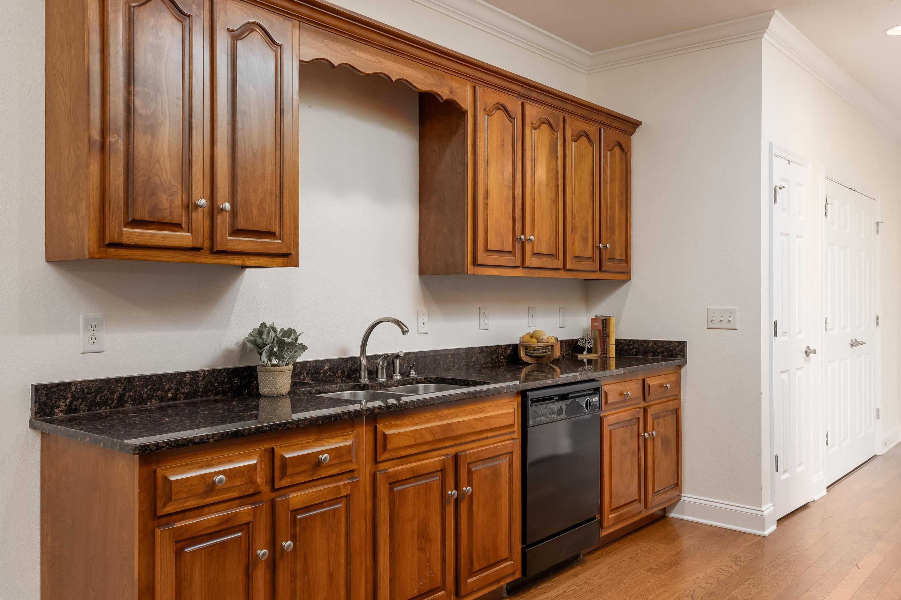 761 Callaway Court Chattanooga, TN 37421 - Photo 10 of 30 2024_10_October_761_Callaway_Ct_0012