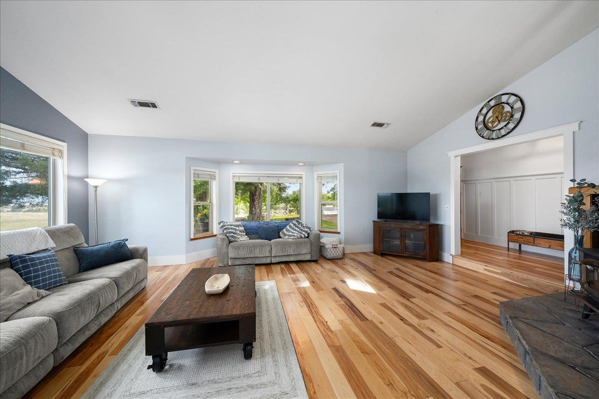 6957 South Forbes Road Lincoln, CA 95648 - Photo 15 of 77