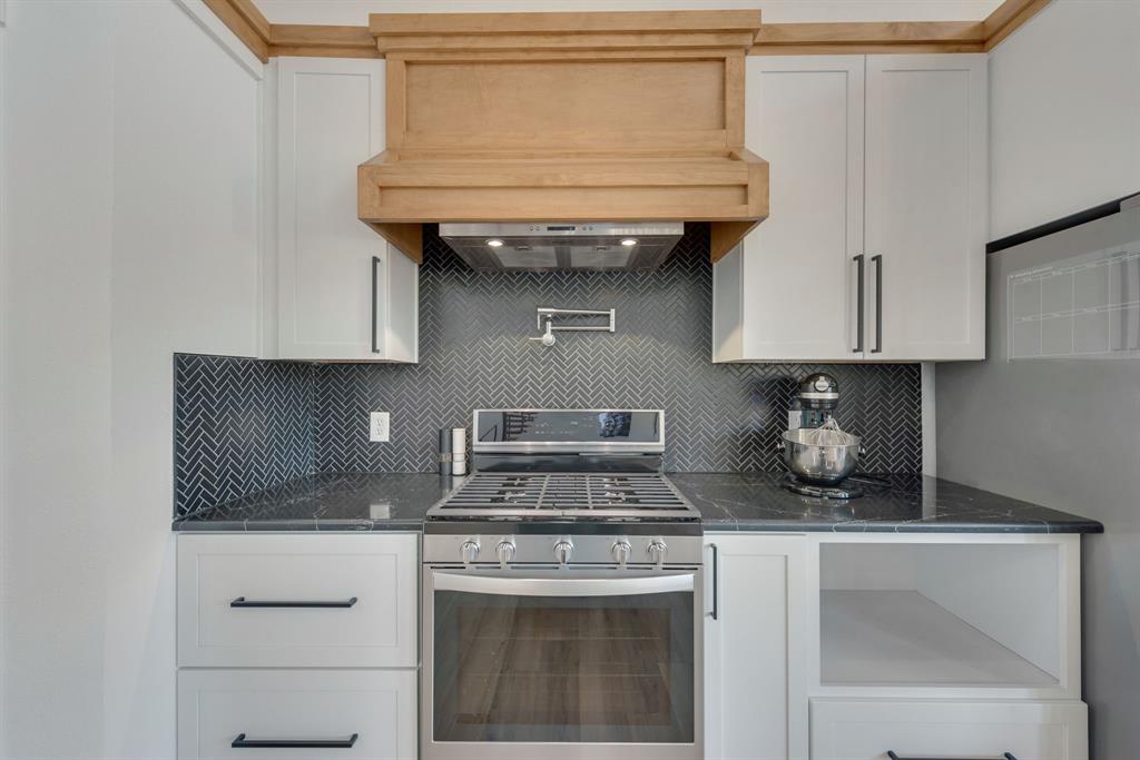 1330 Jrc Road Gainesville, TX 76240 - Photo 12 of 40