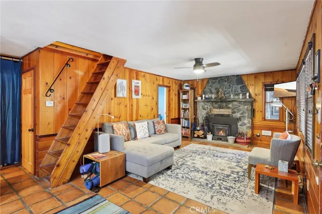 $435,000 | 1707 Thrush Road, Wrightwood, CA 92397