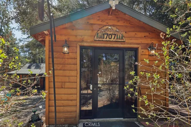 $435,000 | 1707 Thrush Road, Wrightwood, CA 92397