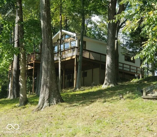 $279,900 | 5264 North Macadam Drive, Poland, IN 47868