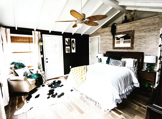 $279,900 | 5264 North Macadam Drive, Poland, IN 47868