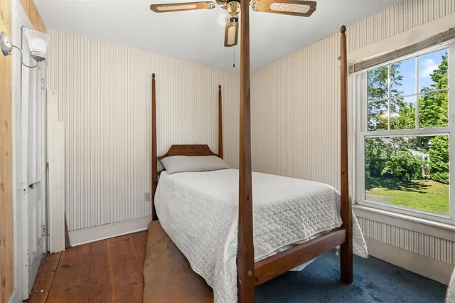 $2,700 | 20 Stark Avenue, Dover, NH 03820