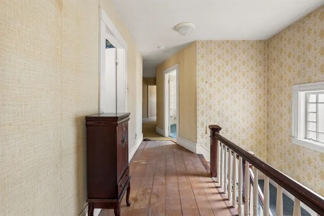 $2,700 | 20 Stark Avenue, Dover, NH 03820