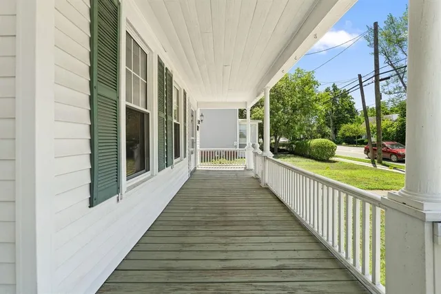 $2,700 | 20 Stark Avenue, Dover, NH 03820