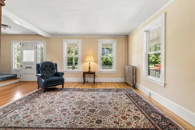 $2,700 | 20 Stark Avenue, Dover, NH 03820