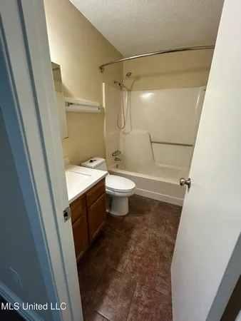 $925 | 3403 54th Avenue, Unit D, Gulfport, MS 39501