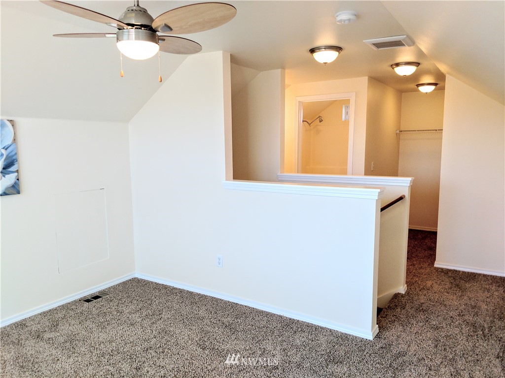 18004 Charlotte Place Southwest Rochester, WA 98579 - Photo 14 of 24