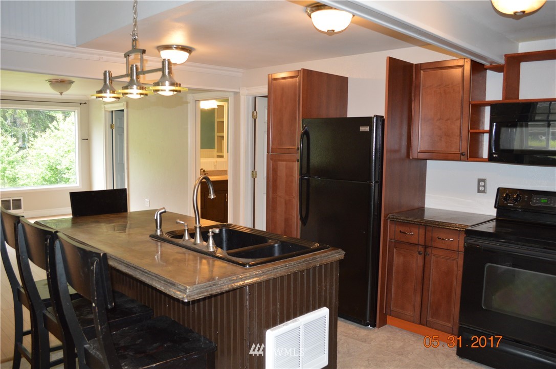 1708 Prospect Street Raymond, WA 98577 - Photo 7 of 15 Gallery Image 7