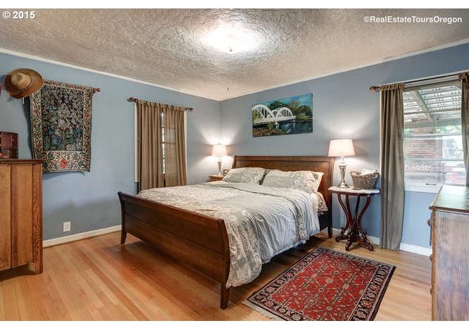 6425 Southwest Richey Lane Portland, OR 97223 - Photo 9 of 27 Gallery Image 9