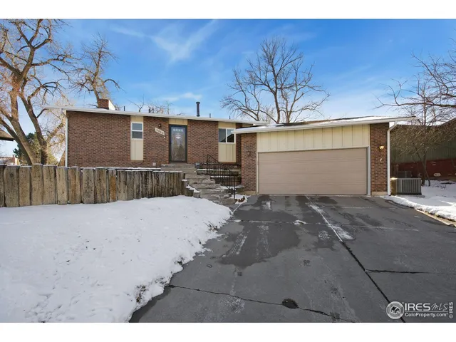 $450,000 | 2042 44th Avenue, Greeley, CO 80634