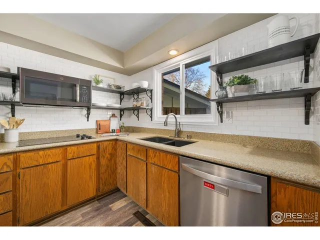 $450,000 | 2042 44th Avenue, Greeley, CO 80634