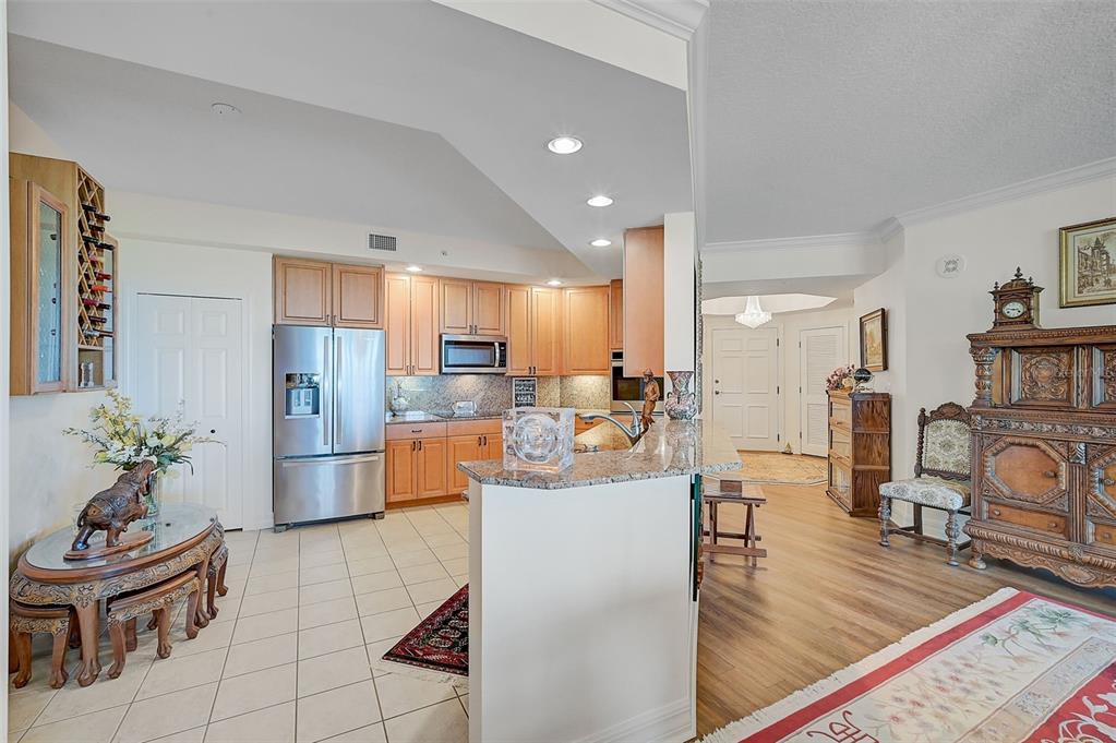 409 North Point Road, Unit 502 Osprey, FL 34229 - Photo 12 of 48