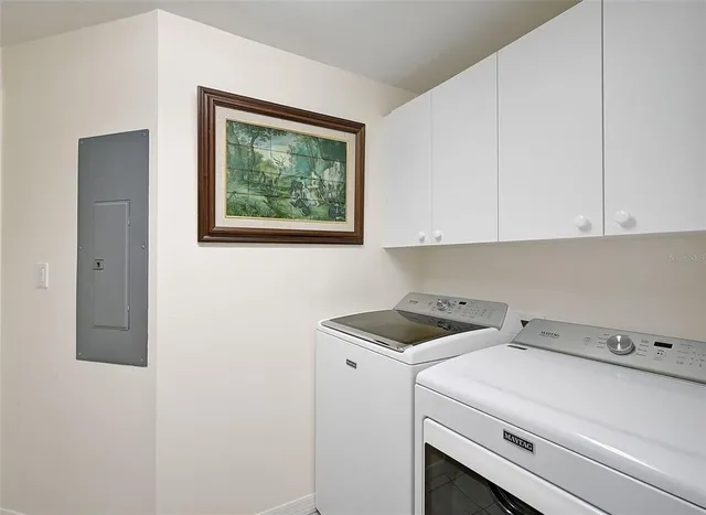 $635,000 | 409 North Point Road, Unit 502, Osprey, FL 34229