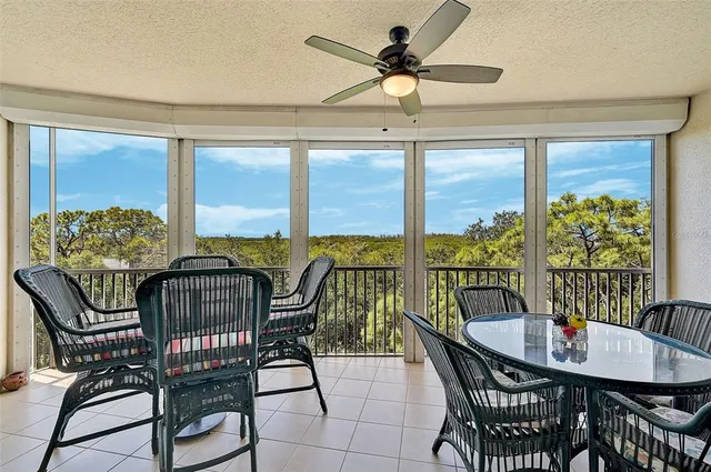 $635,000 | 409 North Point Road, Unit 502, Osprey, FL 34229