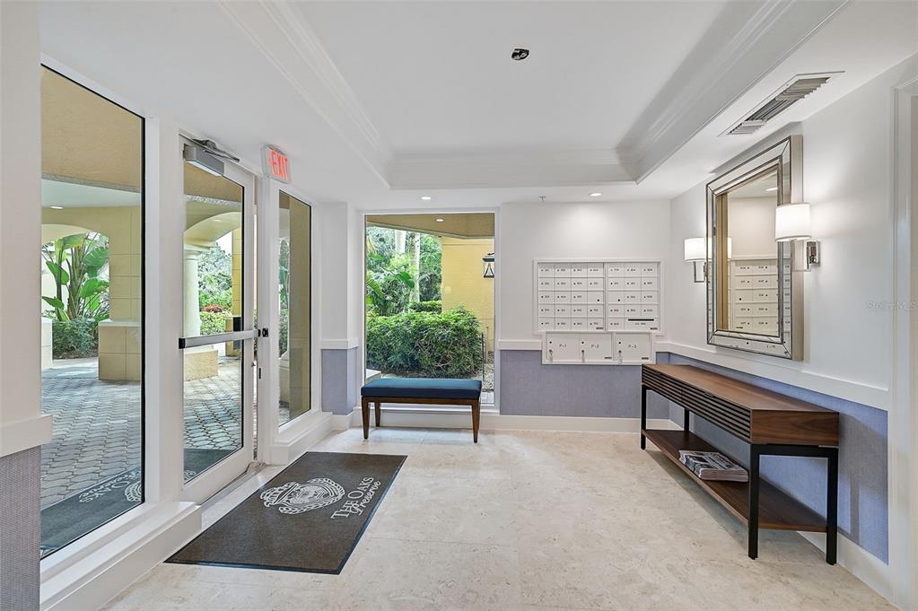 409 North Point Road, Unit 502 Osprey, FL 34229 - Photo 4 of 48
