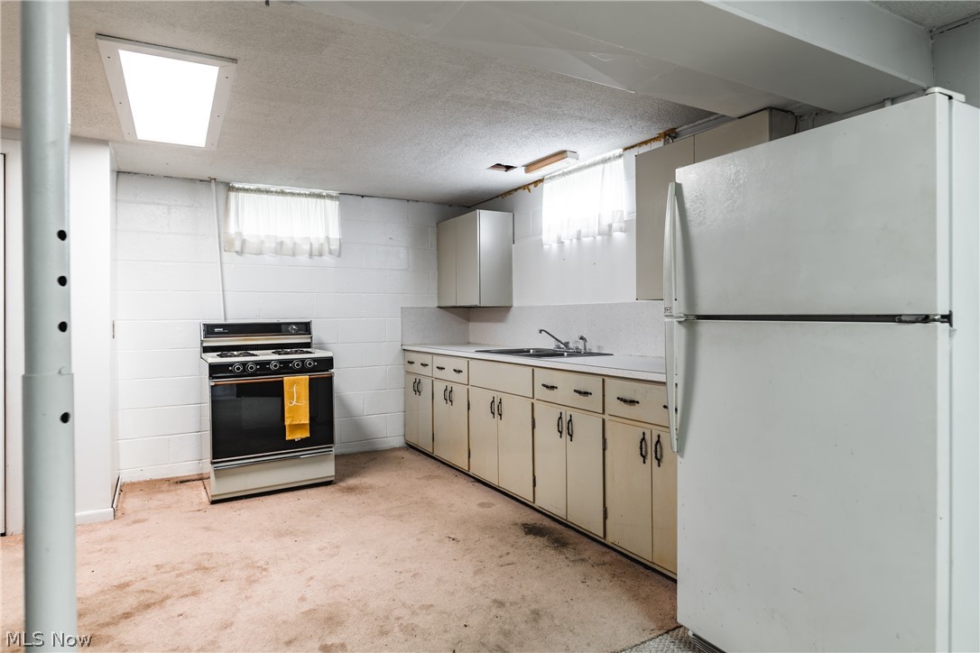 11410 Dupont Road Washington, WV 26181 - Photo 22 of 28