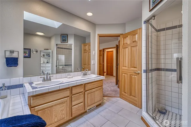 $799,000 | 9705 346th Street South, Roy, WA 98580