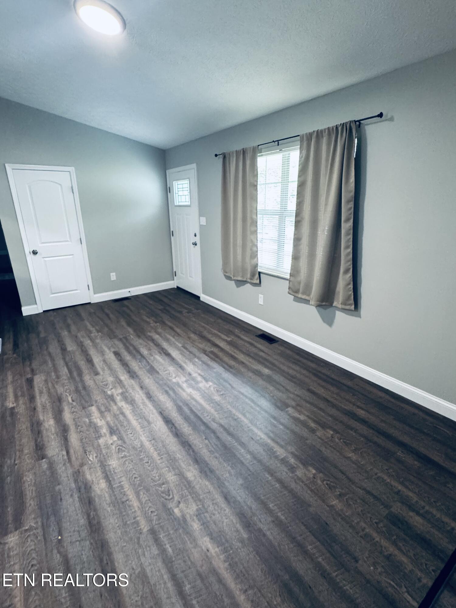 2520 Chukar Road Knoxville, TN 37923 - Photo 5 of 16 IMG_0466