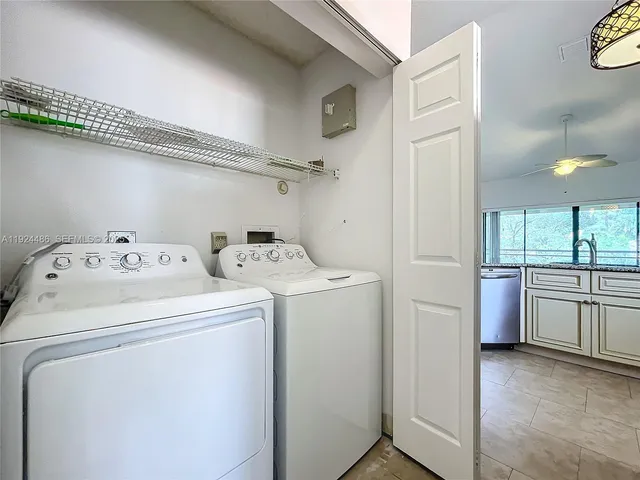$2,399 | 20 VĆa De Casas Sur, Unit 202, Boynton Beach, FL 33426