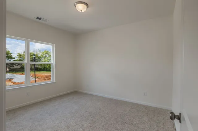 $439,990 | 572 Nightengale Ridge Drive, Columbia, TN 38401