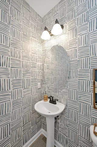 $439,990 | 572 Nightengale Ridge Drive, Columbia, TN 38401