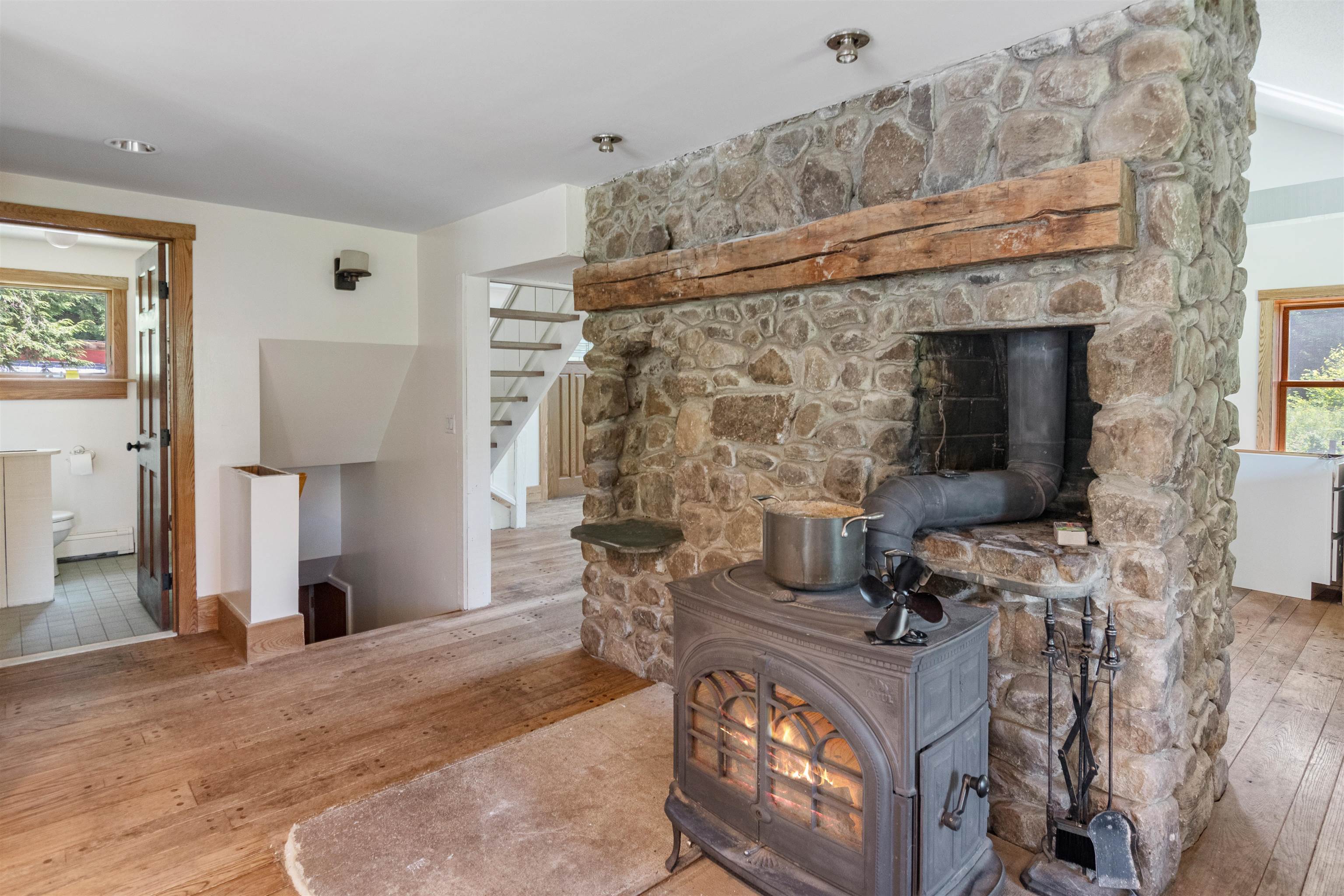 1307 Upper Notch Road Bristol, VT 05443 - Photo 24 of 59 Gallery Image 24