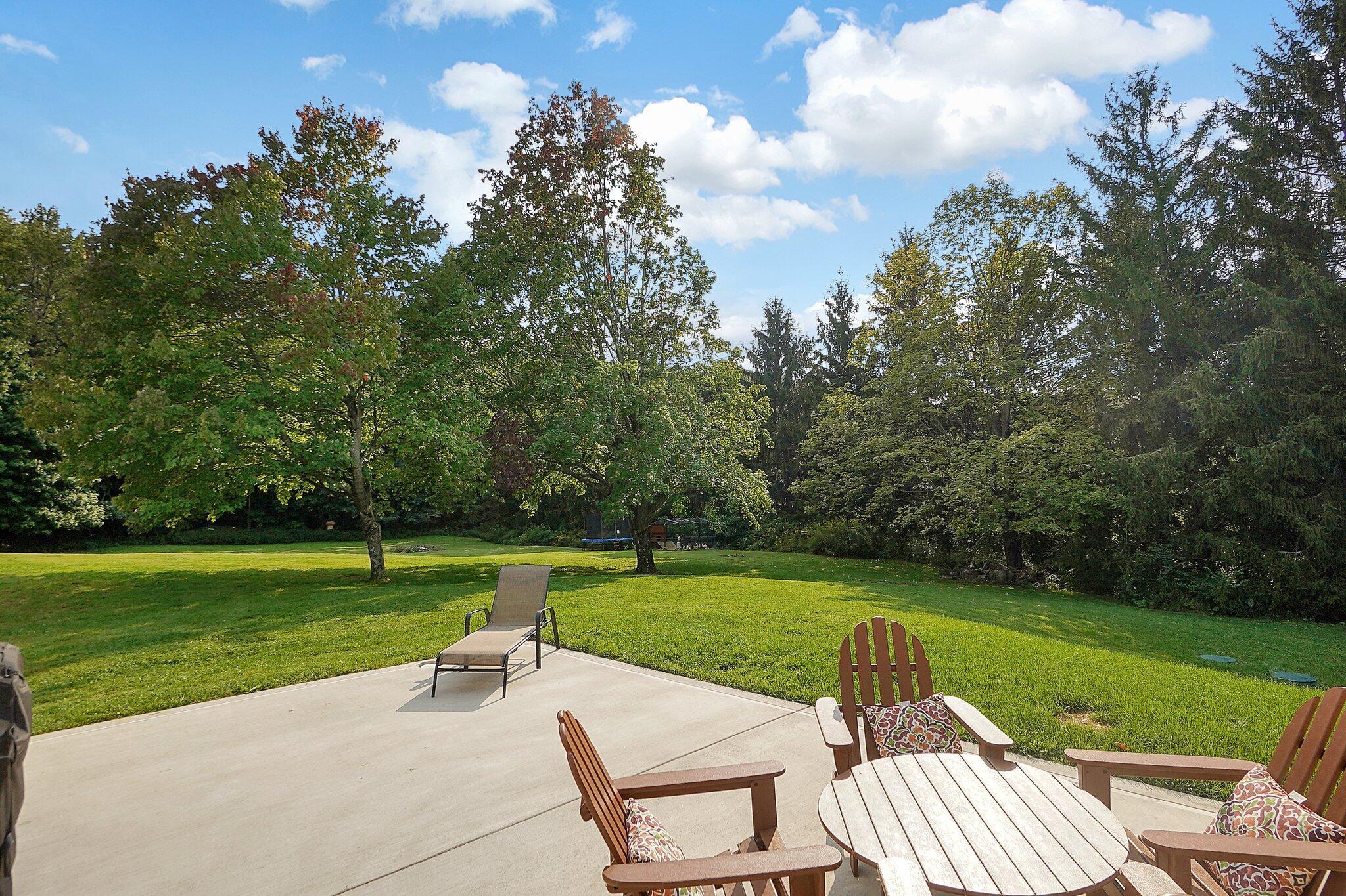 6675 Westfall Road Southwest Lancaster, OH 43130 - Photo 35 of 39 concrete patio