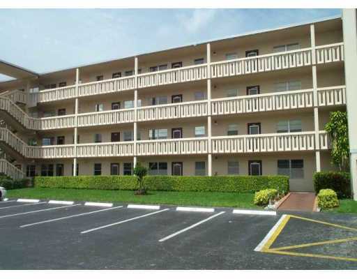 1017 Wolverton East, Unit 1017 Boca Raton, FL 33434 - Photo 1 of 1 Primary Photo