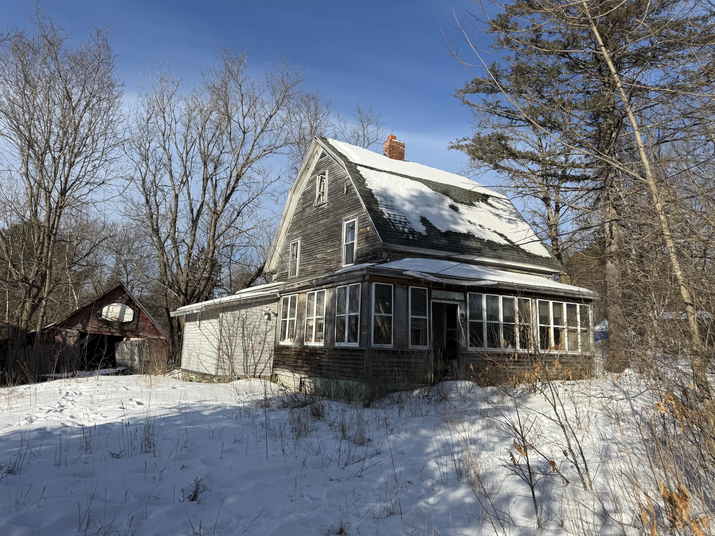 9 Daggett Street Milo, ME 04463 - Photo 1 of 17 Front Left Corner