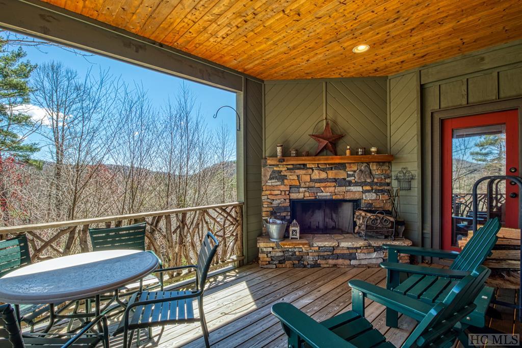 207 A Rendezvous Ridge, Unit A Cashiers, NC 28717 - Photo 23 of 24 Gallery Image 23