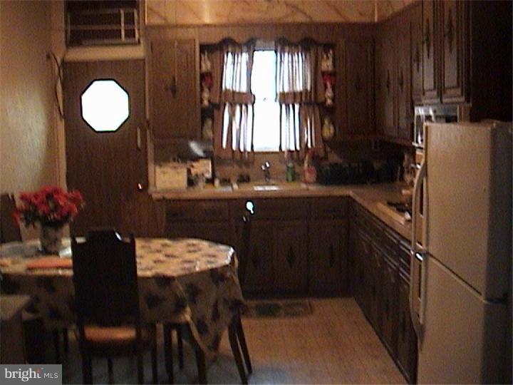 1021 West Ritner Street Philadelphia, PA 19148 - Photo 5 of 10 Gallery Image 5