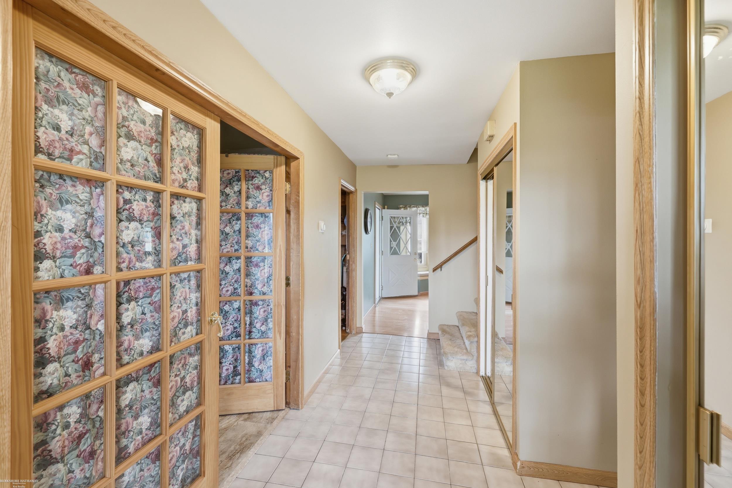 46700 Tilch Road Macomb, MI 48044 - Photo 4 of 32