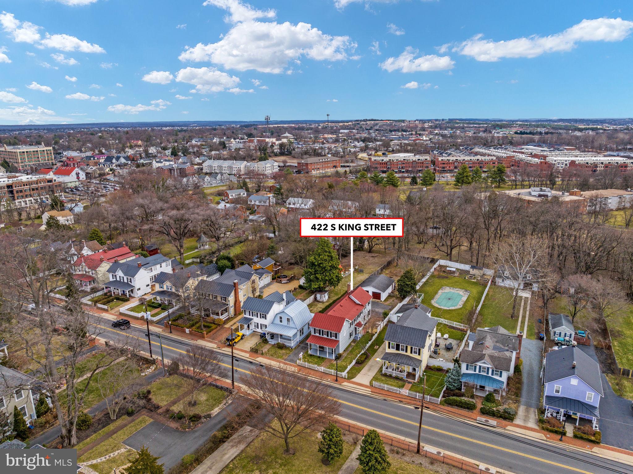 422 South King Street Leesburg, VA 20175 - Photo 2 of 72