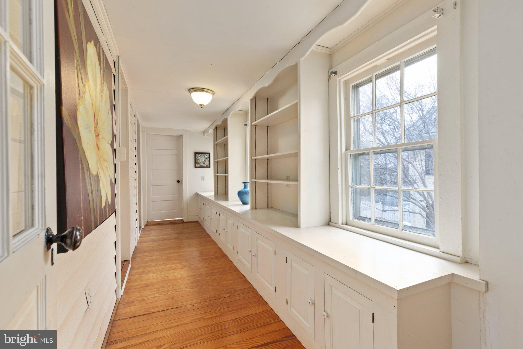 422 South King Street Leesburg, VA 20175 - Photo 23 of 72