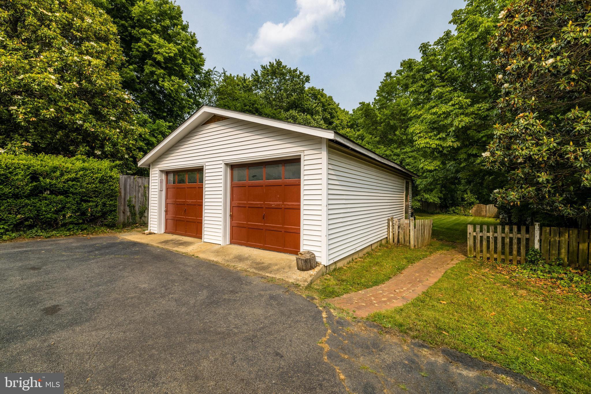 422 South King Street Leesburg, VA 20175 - Photo 39 of 72