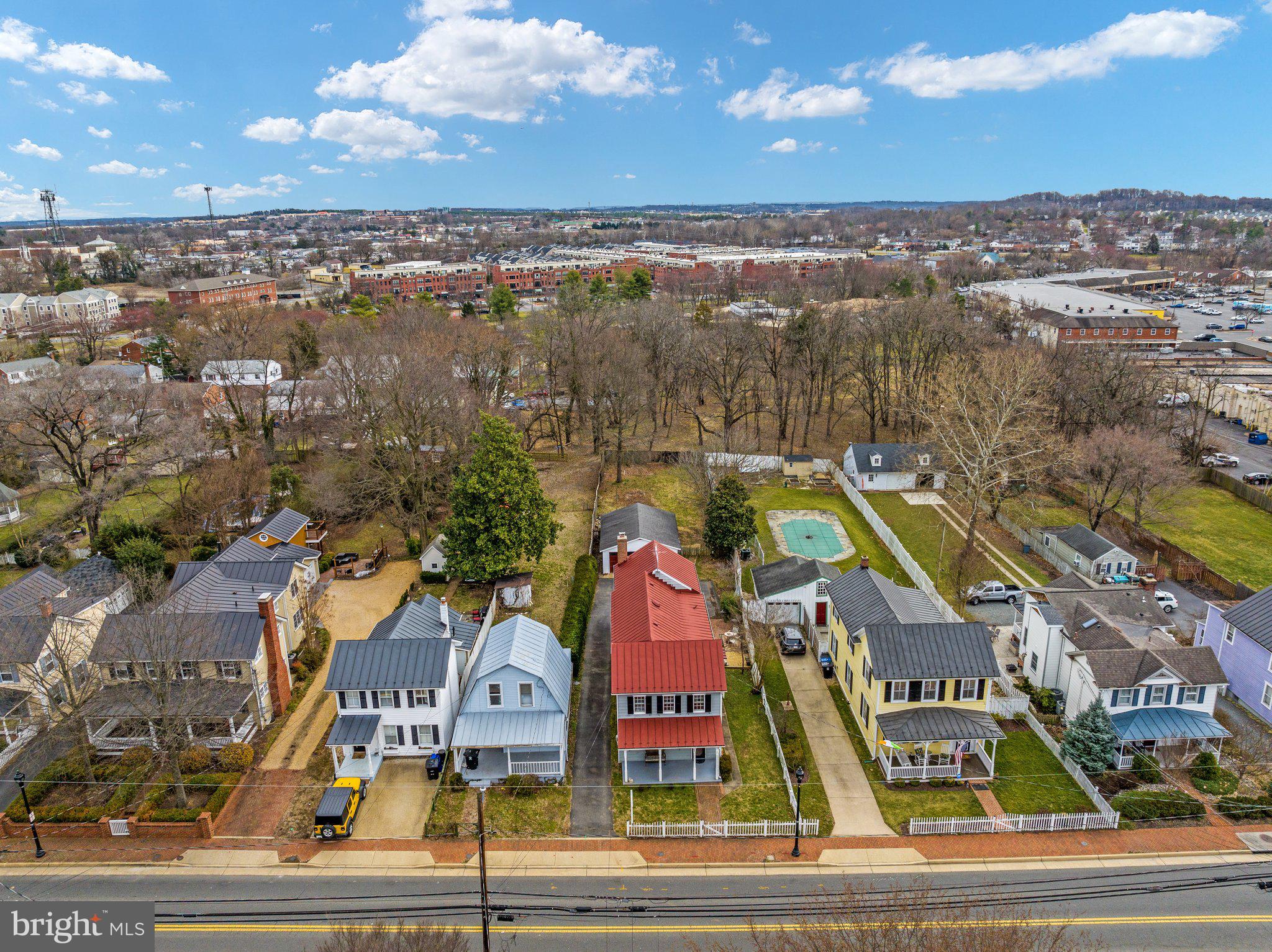 422 South King Street Leesburg, VA 20175 - Photo 52 of 72