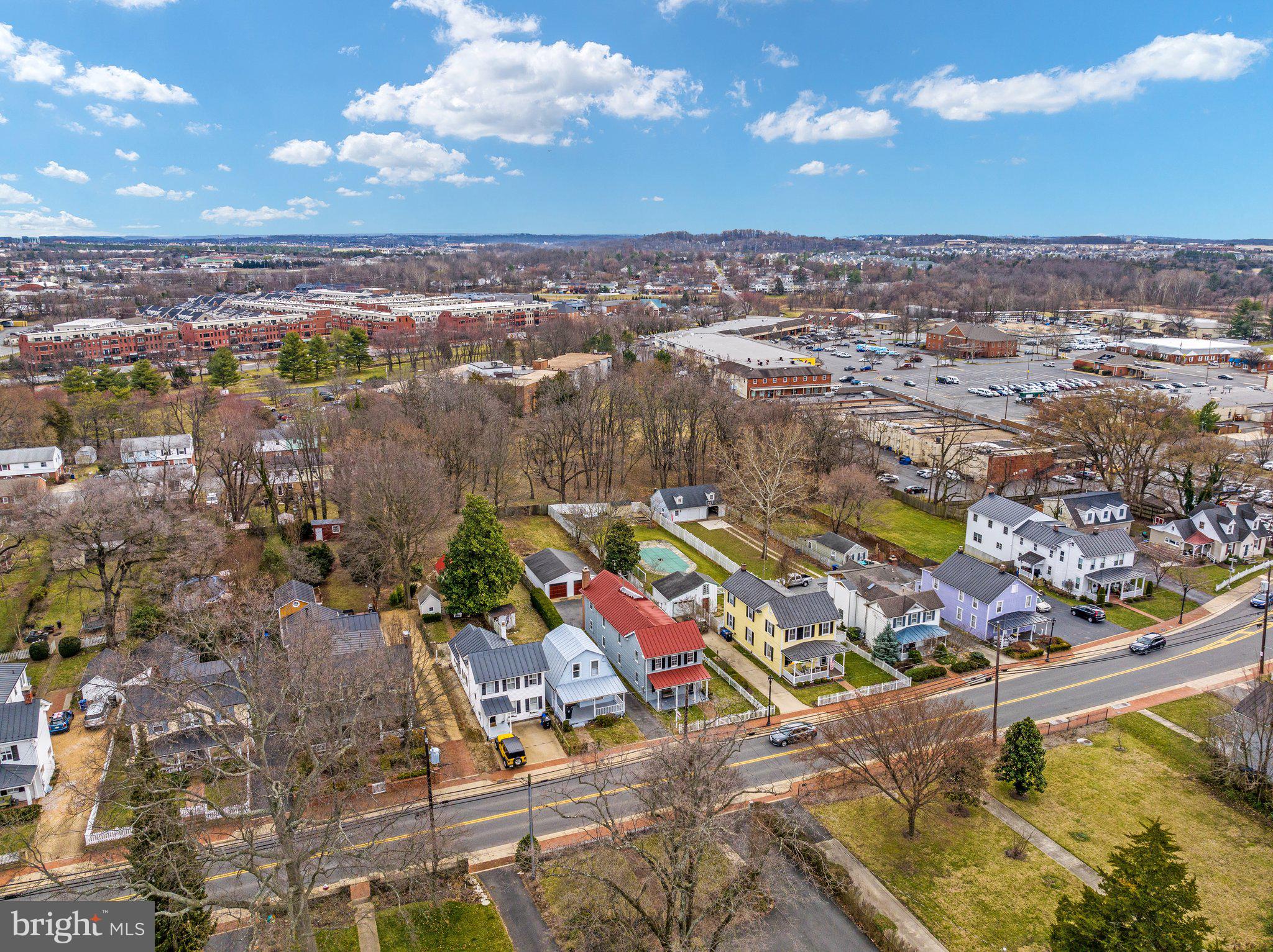 422 South King Street Leesburg, VA 20175 - Photo 53 of 72