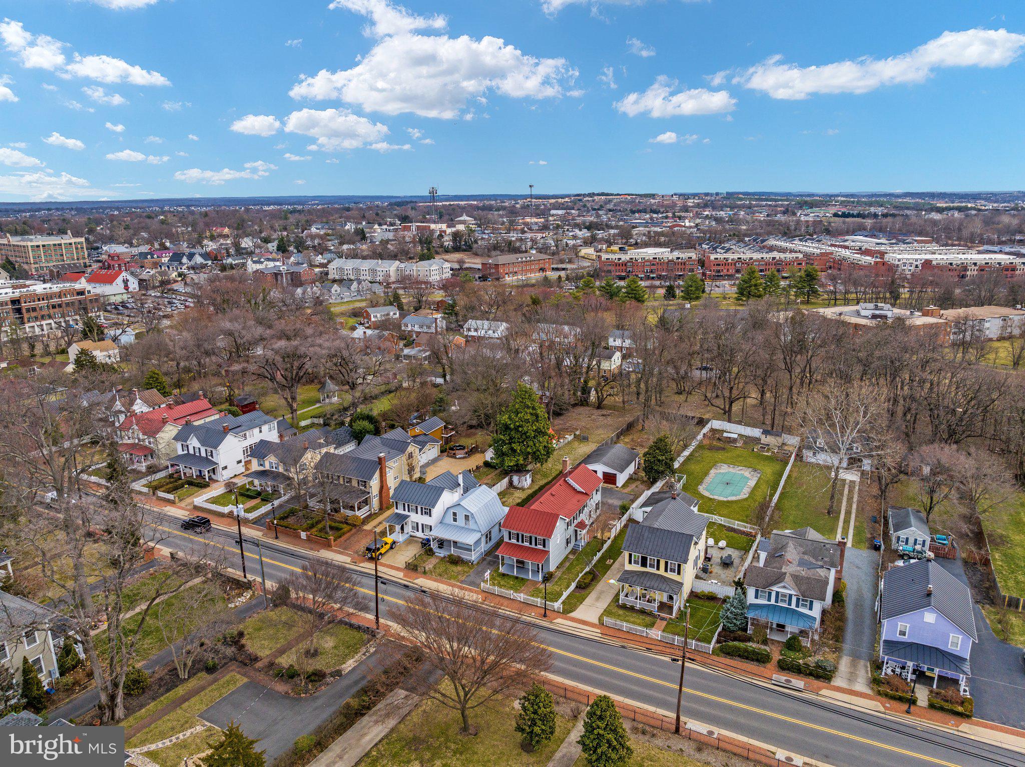 422 South King Street Leesburg, VA 20175 - Photo 54 of 72