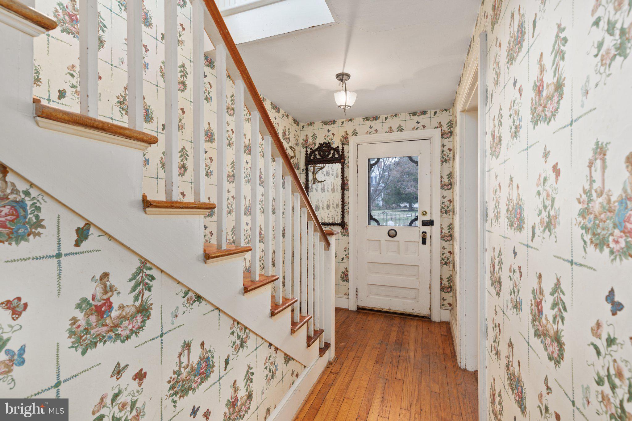 422 South King Street Leesburg, VA 20175 - Photo 7 of 72