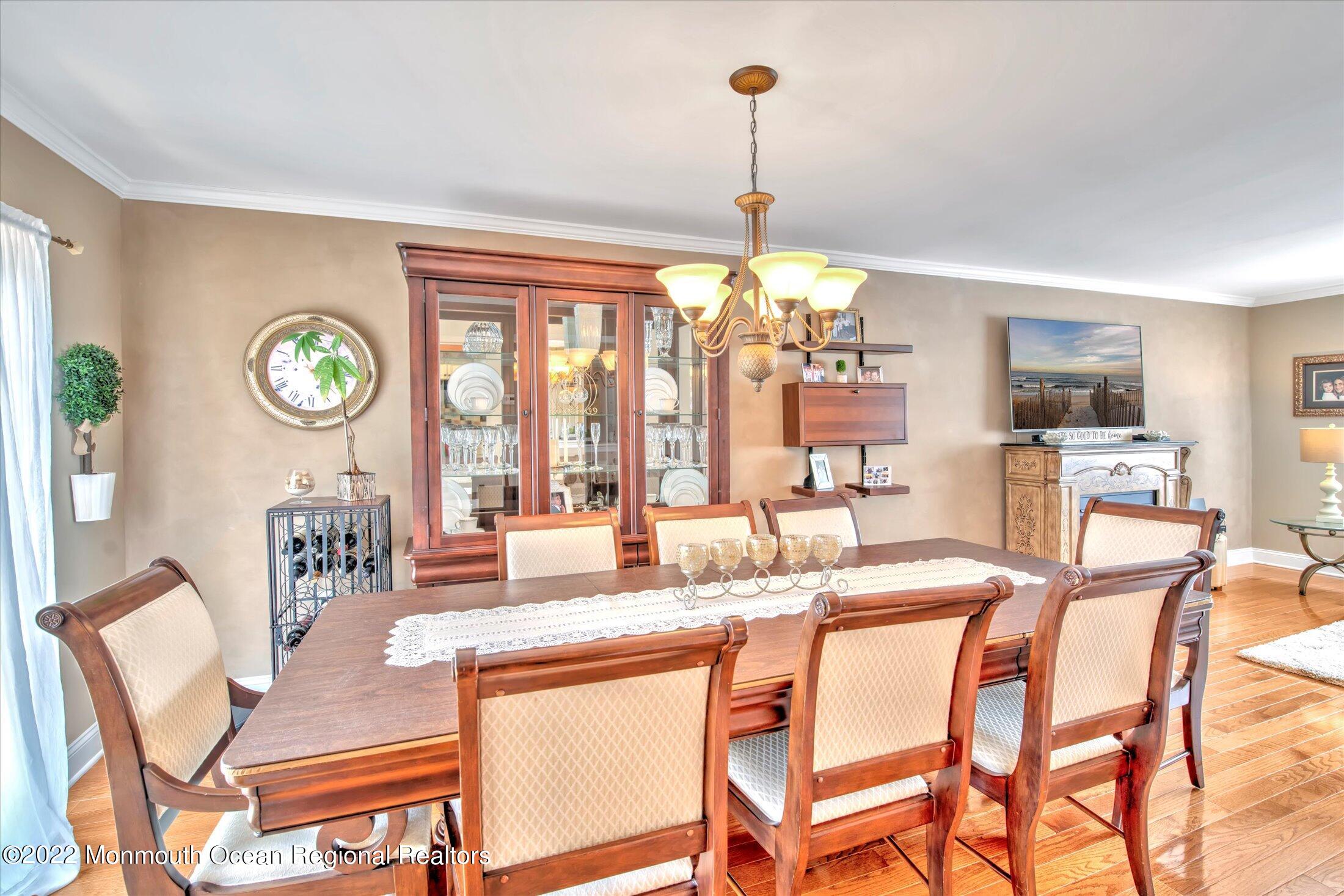 21 Bronia Street Howell, NJ 07731 - Photo 14 of 46 13-DINING ROOM