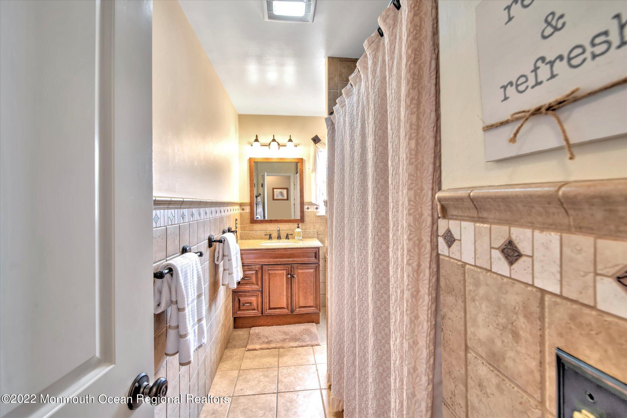 21 Bronia Street Howell, NJ 07731 - Photo 23 of 46 22-BATHROOM