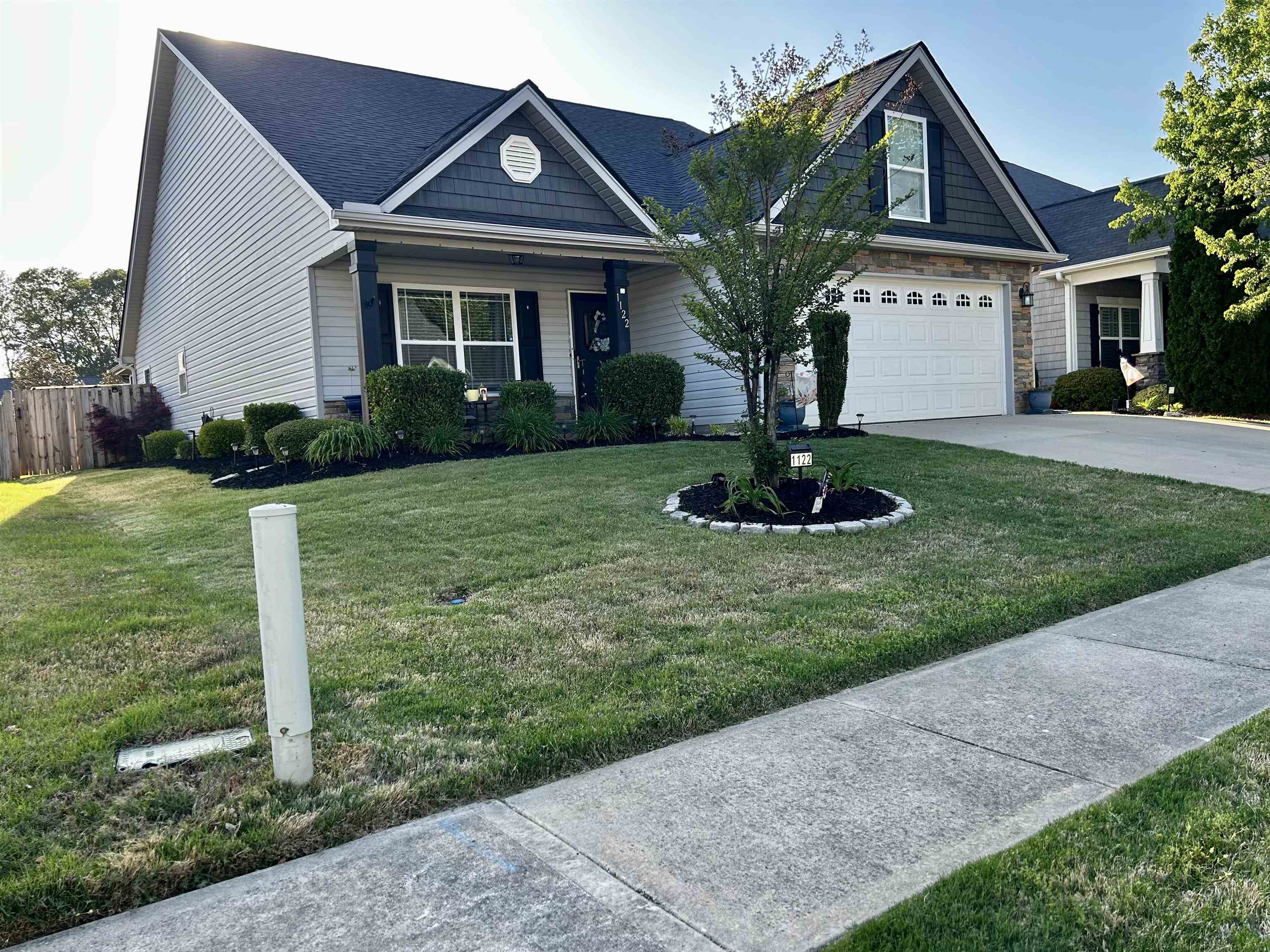 1122 Merlot Court Moore, SC 29369 - Photo 2 of 39