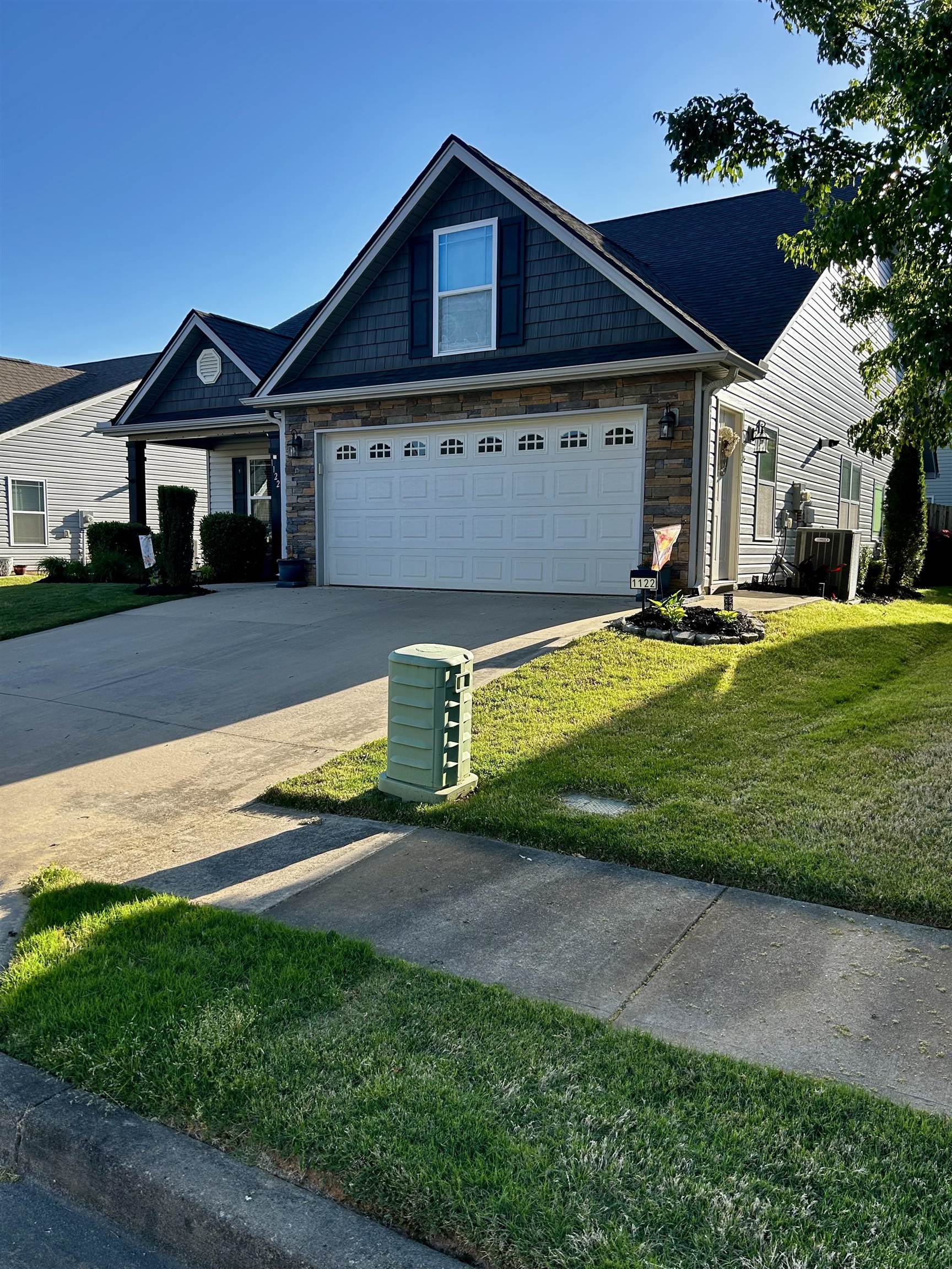 1122 Merlot Court Moore, SC 29369 - Photo 3 of 39
